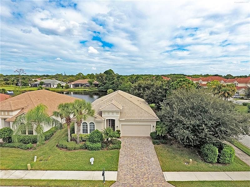 1st image of 13301 Golf Pointe Dr