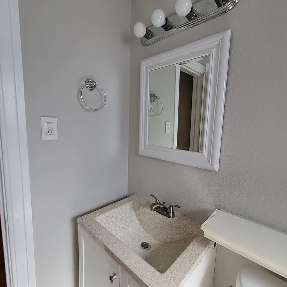 460 13th Ave N #3 — Photo 6