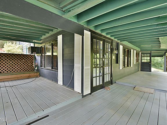 4th image of 202 Brandau Dr