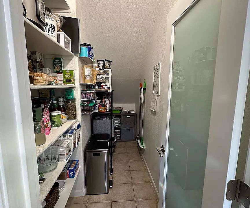 Walk-In Pantry