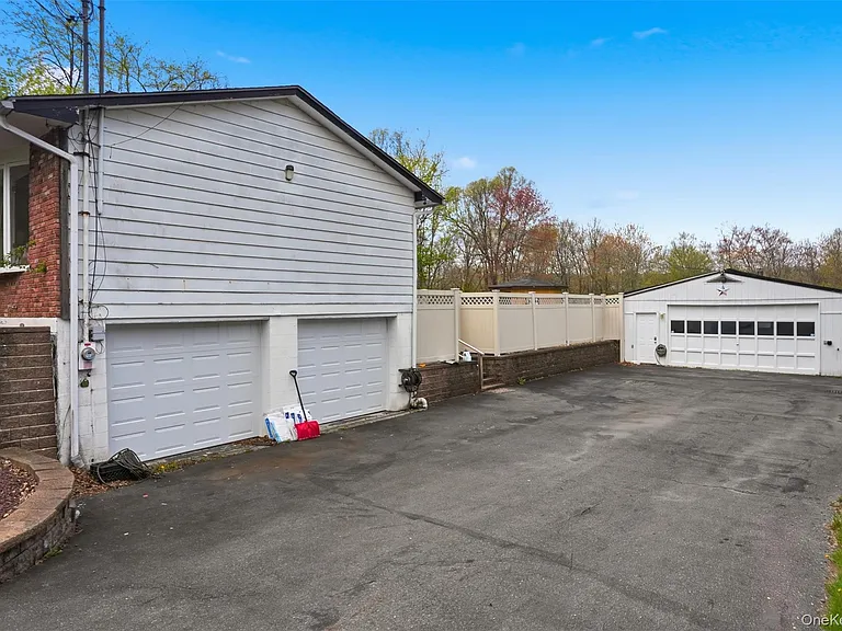14 Feitsma Ln — Photo 25
