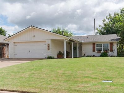 3408 Rolling Ln, Midwest City, OK, 73110