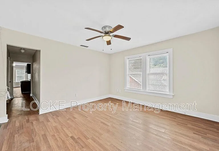 1016 E Arlington Ave #D — Photo 1