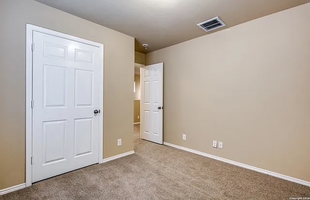 514 Willow Grove Dr — Photo 16