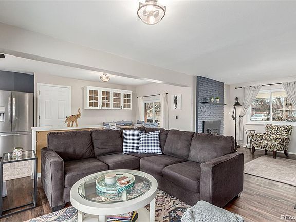 3rd image of 9303 W 66th Place