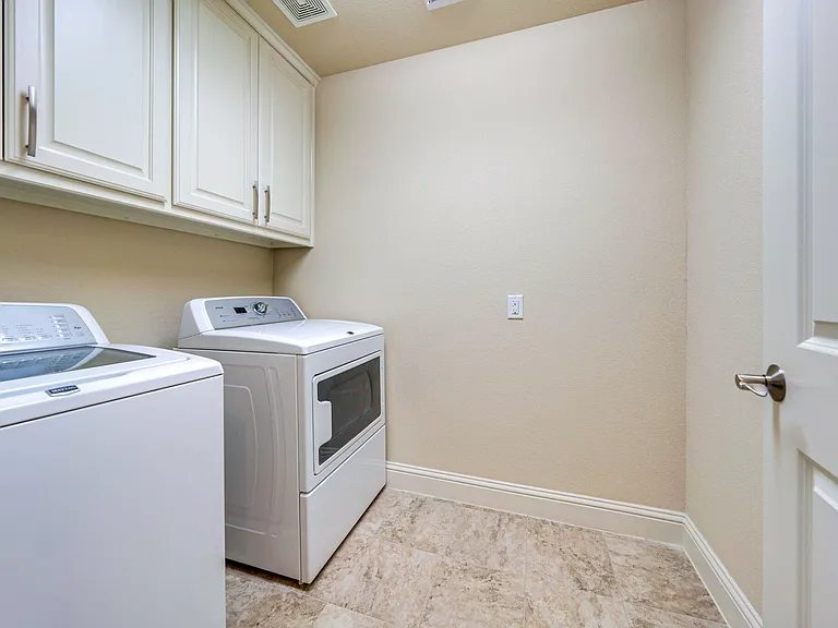 720 Northwood Dr — Photo 20