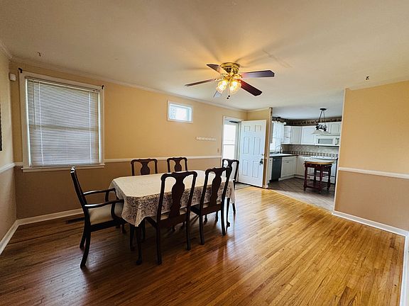 2nd image of 1118 Olympia Pl