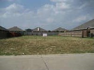 333 Lottie Ln, Saginaw, TX 76179
