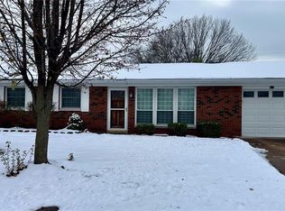 108 Meckfessel Dr, Fairview Heights, IL 62208