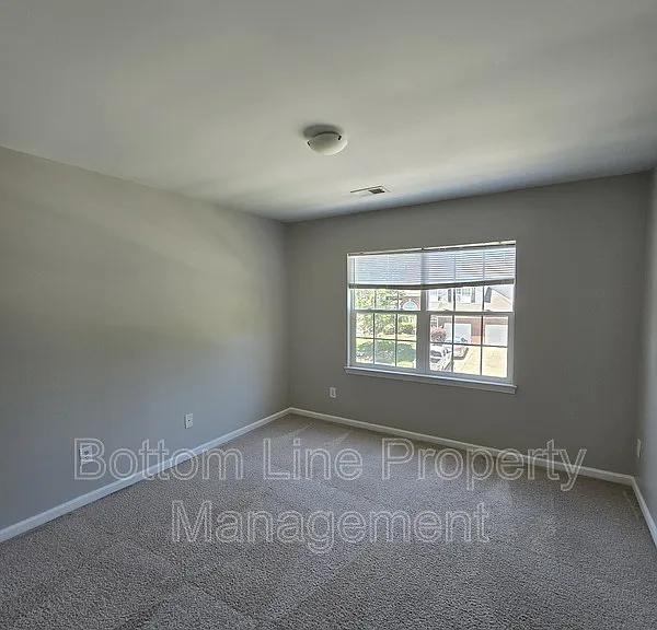 8630 Carolina Lily Ln — Photo 20