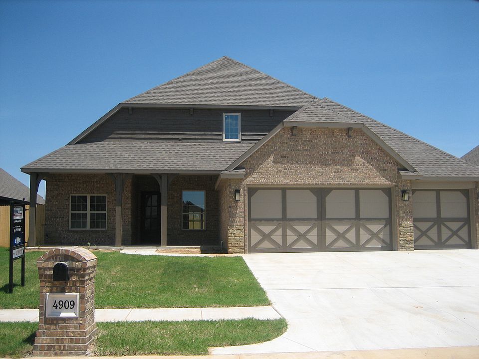 1st image of 4909 SW 130th St