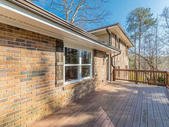 3rd image of 3745 Hickory Pl