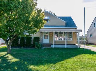 31614 Willowick Dr, Willowick, OH 44095