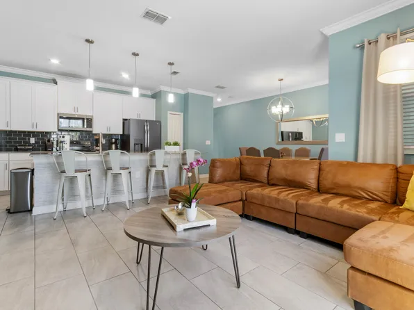 730 Pebble Beach Dr, Kissimmee, FL 33896