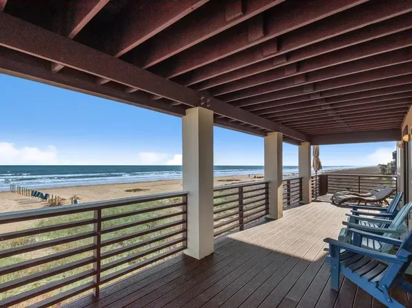 21502 Kennedy Dr, Galveston, TX 77554