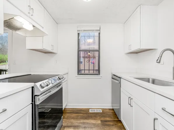 3119 Eaton St, Kansas City, KS 66103