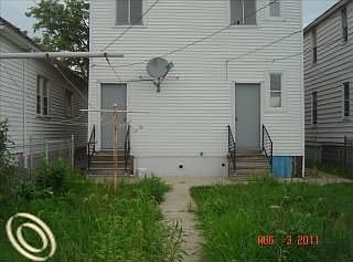 4th image of 11673 Klinger St