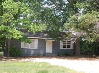 236 Evergreen St, Warner Robins, GA 31093