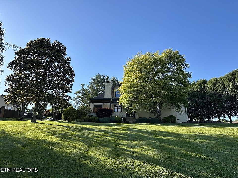 1st image of 5016 Justin Dr