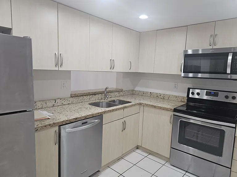 8520 SW 133rd Avenue Rd #21 — Photo 1