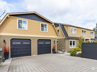 12011 9th Ave NW, Seattle, WA 98177