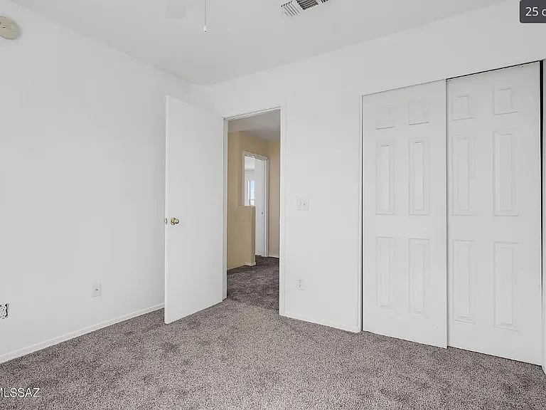 1469 E Wedwick St — Photo 7