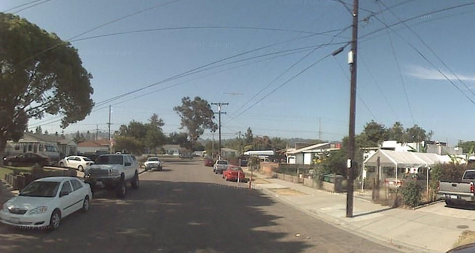 1st image of 652 Claydelle Ave