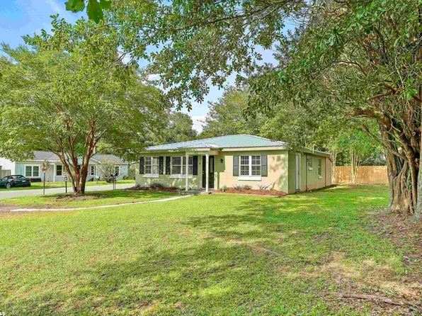 112 Neighbors Ln, Bay Minette, AL 36507