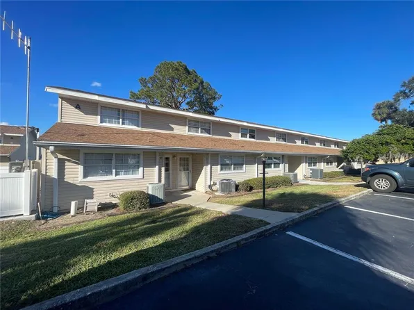 11001 SE Sunset Harbor Rd #A08, Summerfield, FL 34491