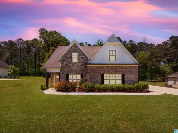 385 Homestead Dr, Cropwell, AL 35054
