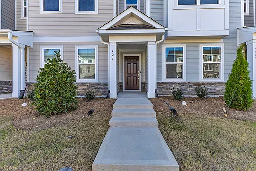 427 Carolina Springs Blvd Photo 1