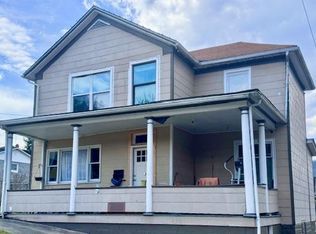 200 7th Ave, Hinton, WV