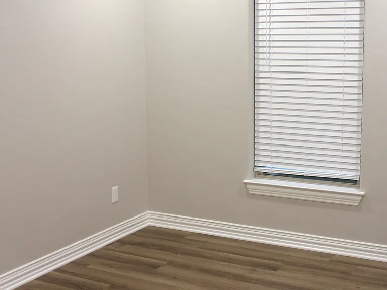 1302 Page Valley Cir — Photo 13