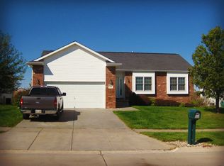 5831 N 21st St, Lincoln, NE 68521