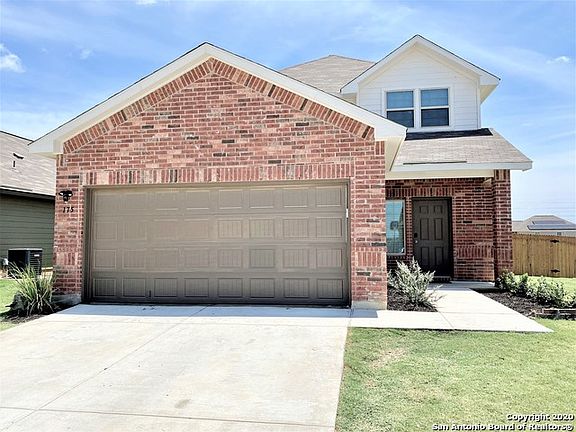 3rd image of 175 Fallowbrook Ln