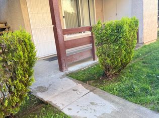 2040 W Avenue J13 APT 19, Lancaster, CA 93536