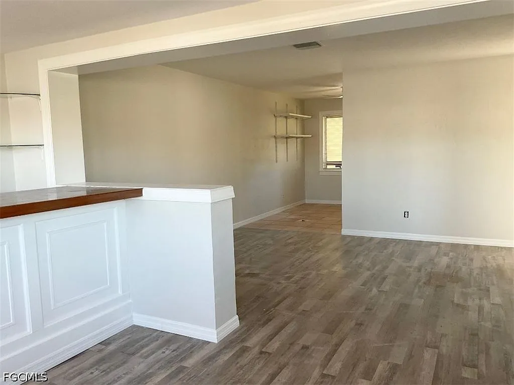 2 bed, 2.0 bath, 1852 sqft, $1,395 — Photo 4