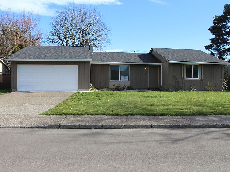 1st image of 1826 NE 24th Ave