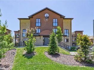 35 Madelaine Dr #5, Barrie, ON L9J0G8