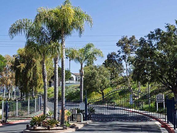 3rd image of 2395 Rancho Del Oro Rd Unit 30