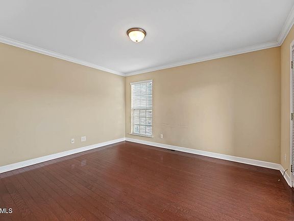 5th image of 8631 Tobias Ln