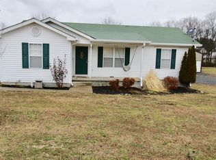406 Locust St, Alexandria, TN 37012