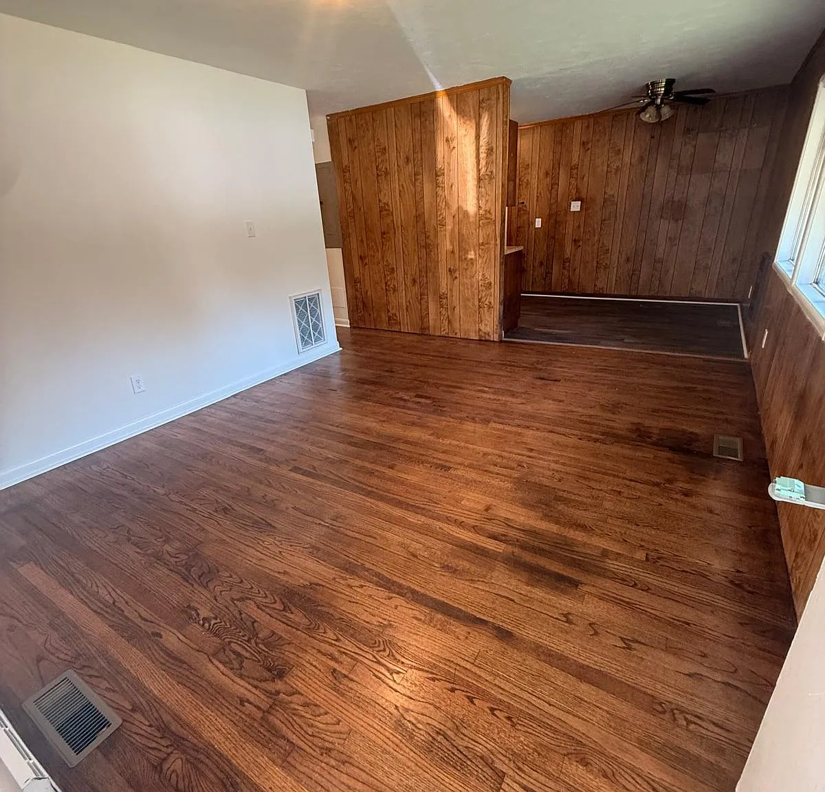 3 bed, 2.0 bath, $1,650 — Photo 2