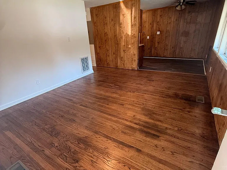6646 Wolf River Ct — Photo 2