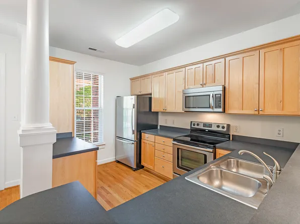 113 Conner Dr Unit 105, Chapel Hill, NC 27514
