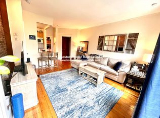 455 Beacon St APT 8P, Boston, MA 02115