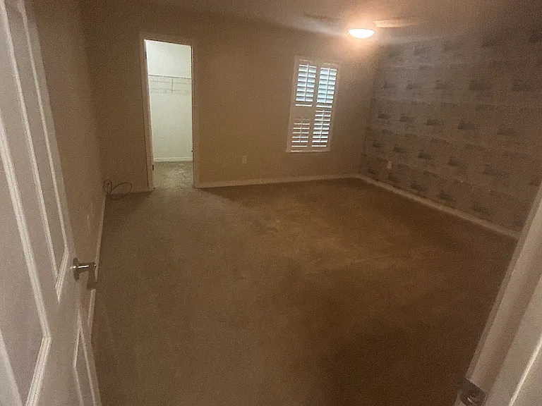 13 Poulton Dr NW #C — Photo 8