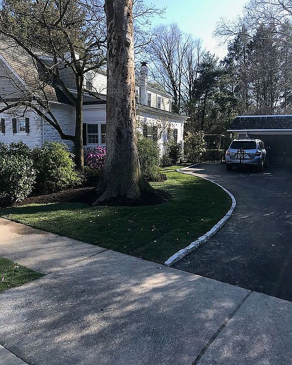 2nd image of 8380 Flourtown Ave