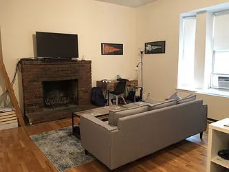 Rented by (LEGACY NOT ACTIVE) DiGiulio Group Real Estate, LLC