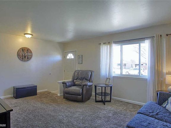 5th image of 39416 Poinciana Dr